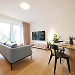 Seenah2, Privater Garten, Stellplatz, Strandnaehe Appartement