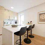 Seenah2, Privater Garten, Stellplatz, Strandnaehe Appartement *