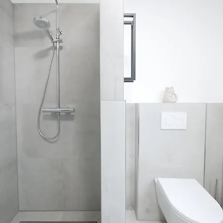 Seenah2, Privater Garten, Stellplatz, Strandnähe Apartment