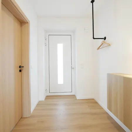 Appartement Seenah2, Privater Garten, Stellplatz, Strandnaehe *