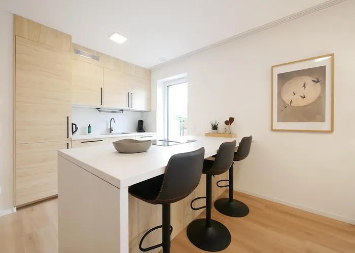 Seenah2, Privater Garten, Stellplatz, Strandnaehe Appartement *