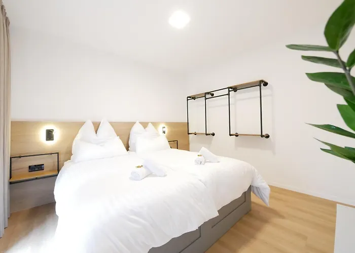 Seenah2, Privater Garten, Stellplatz, Strandnaehe *